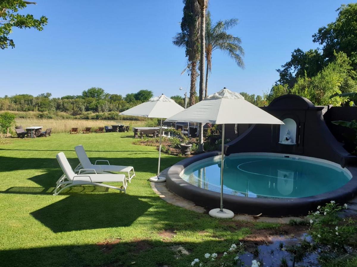 Le Must Residence Upington Exterior foto
